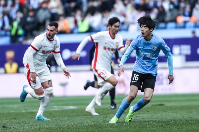 开云平台入口-【中超】朱鹏宇首球马莱莱破门 英博2比0战胜亚泰