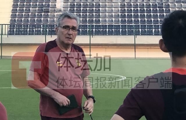 开云APP下载-国足迪拜第二练直接上量 武磊蒋光太连续缺席训练