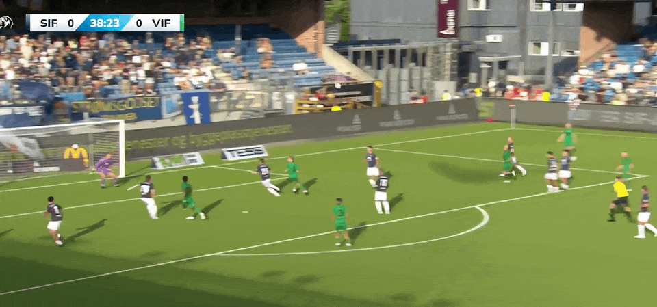 挪超半场：赖克斯首开记录，斯托姆加斯特暂0-1瓦勒伦加