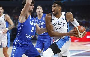 开云APP下载-阿夫迪亚：字母给了我友善且感人的称赞 我有潜力变得更好