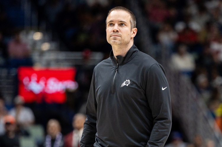 开云APP下载-太阳主帅：转移球让我们获得了56次三分出手机会 很高兴阿伦回归